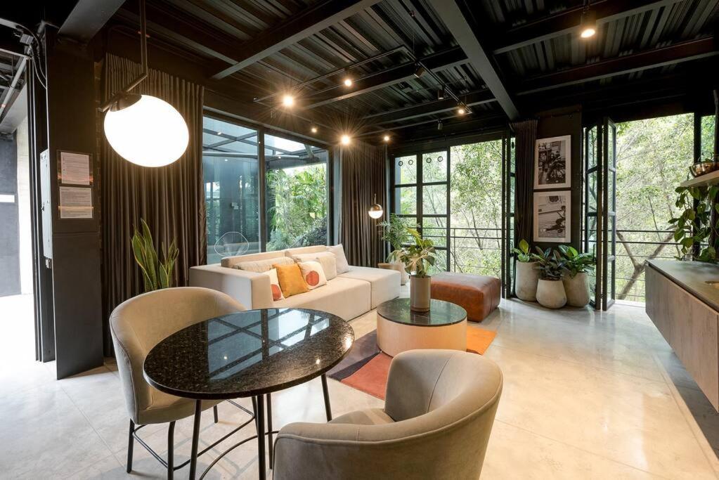Meridiano Lofts Medellin