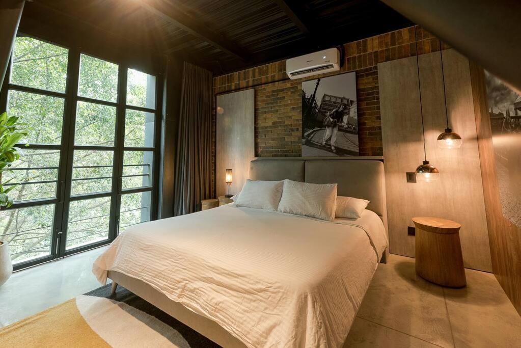 Meridiano Lofts *
