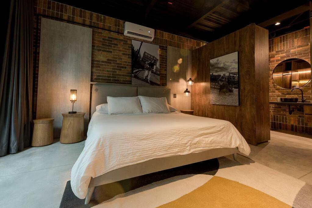 Bed & Breakfast Meridiano Lofts Medellin